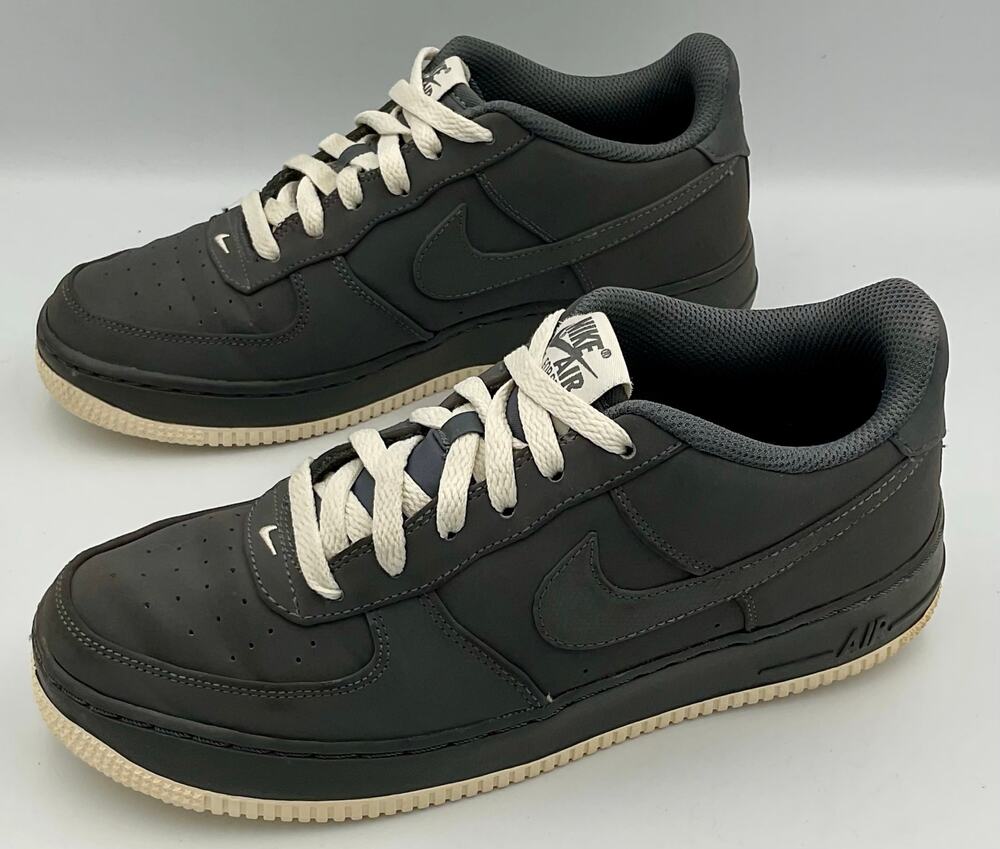 Air Force 1 'Dark Grey' 596728-030 Size 6.5 #227